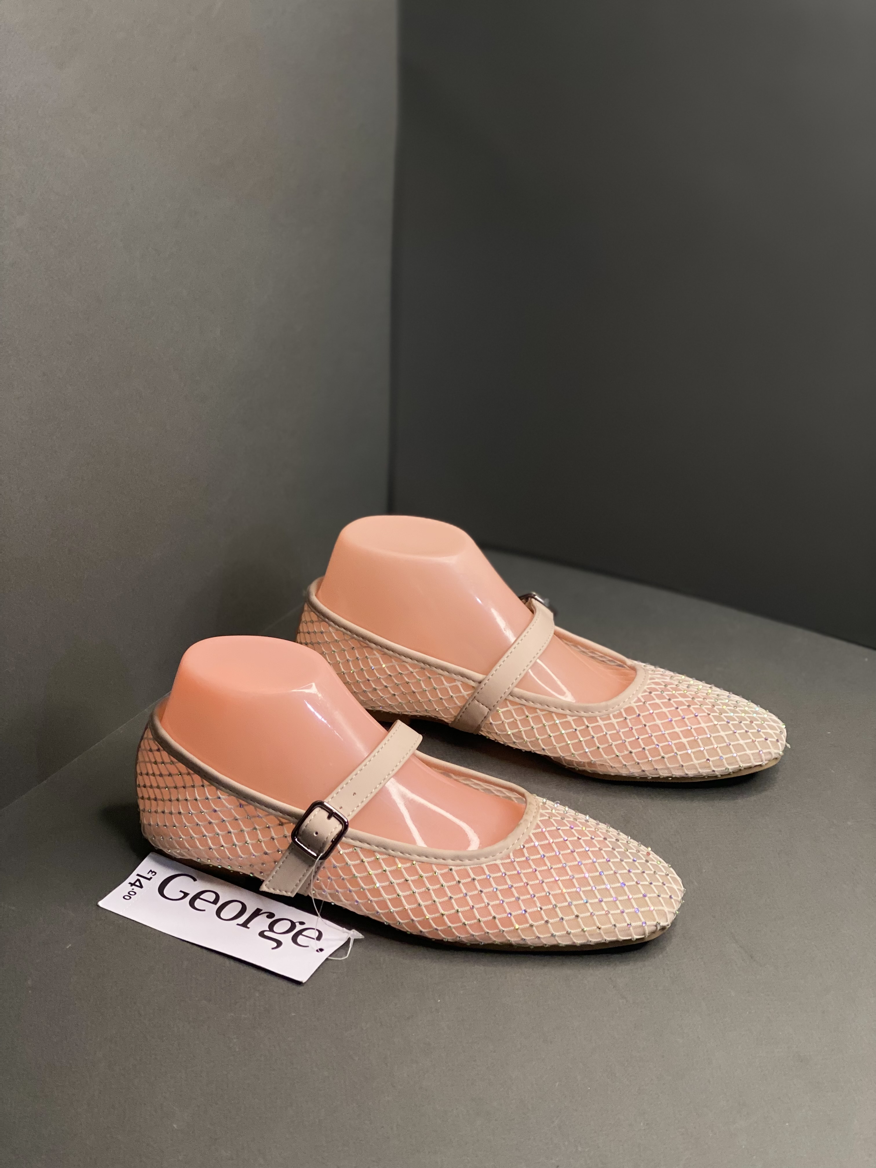 کفش عروسکی توری نگین دار مجلسی بند قابل تنظیم